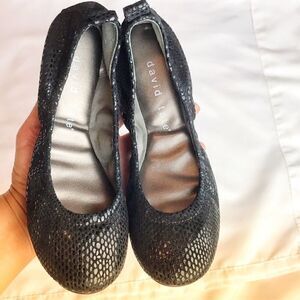 David Tate SIZE 4.5 snakeskin ballet flats…